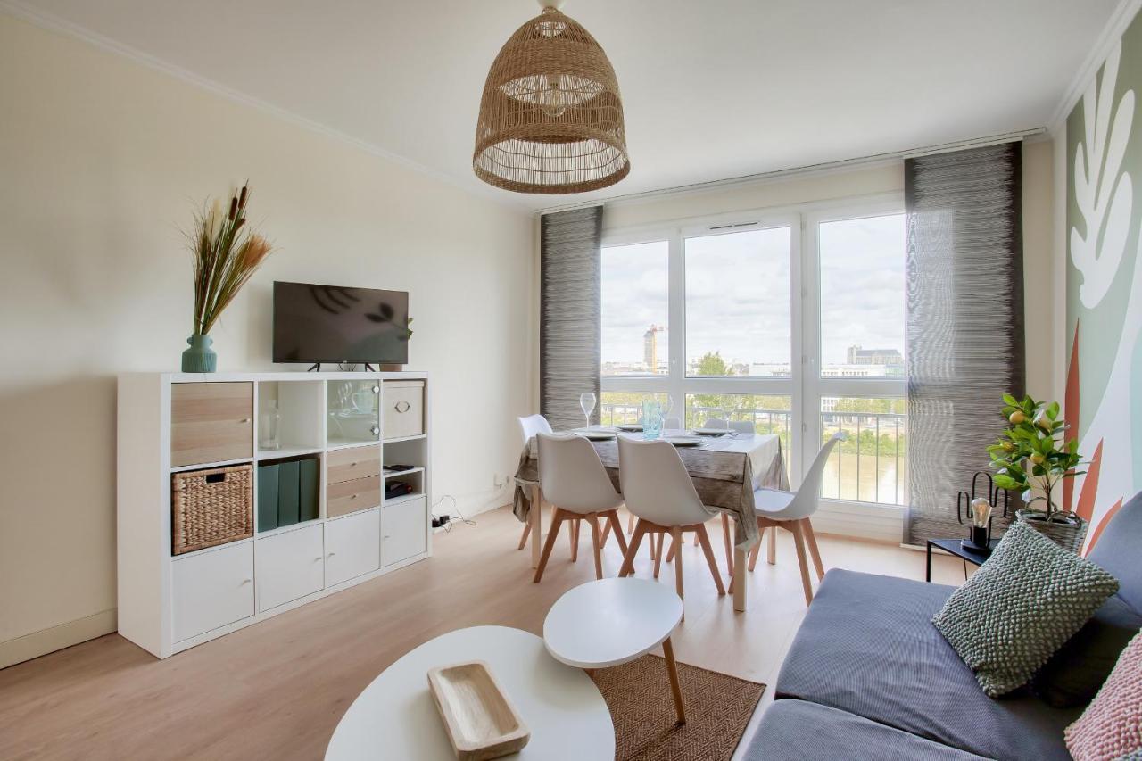 Escapade Sur L'Ile De Nantes Avec Vue Sur La Loire Apartamento Exterior foto